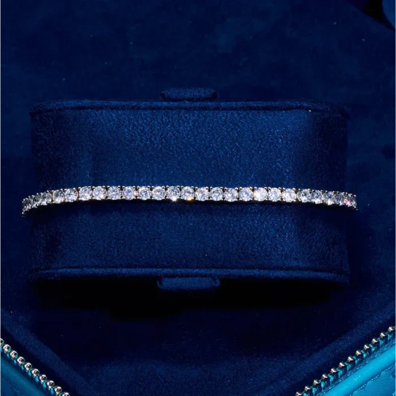 Moissanite Tennis Bracelet in Stainless Steel – Tarnish-Free Unisex Tennis Chain