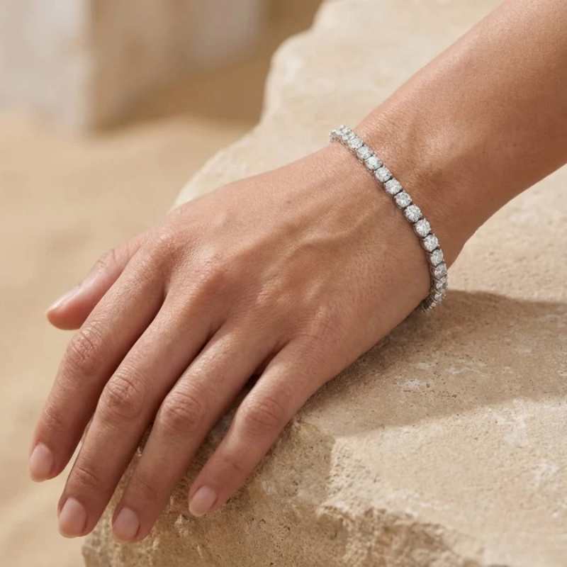 Moissanite Tennis Bracelet in Stainless Steel – Tarnish-Free Unisex Tennis Chain