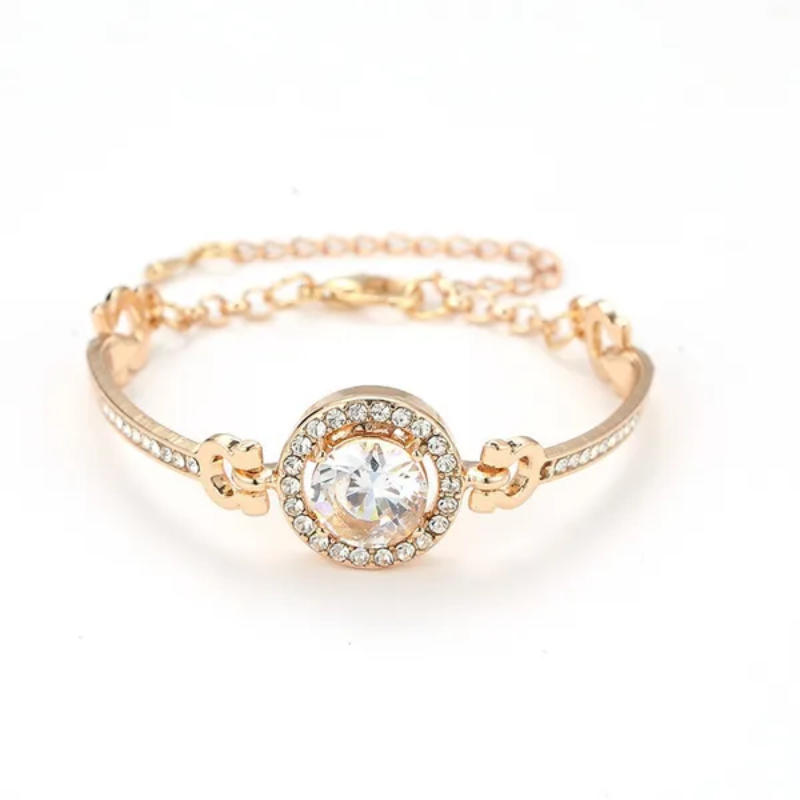 Elegant Sparkle Halo Charm Bracelet – Round Cut Crystal Solitaire Bangle for Women