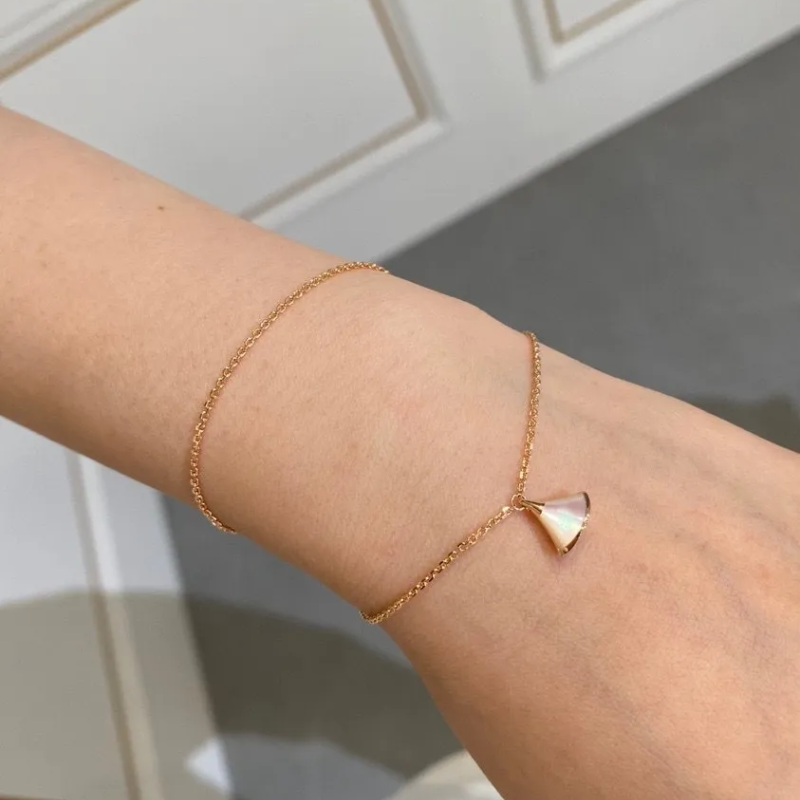 Fan Motif Layered Chain Bracelet | Delicate Fan Pendant Wristband for Women