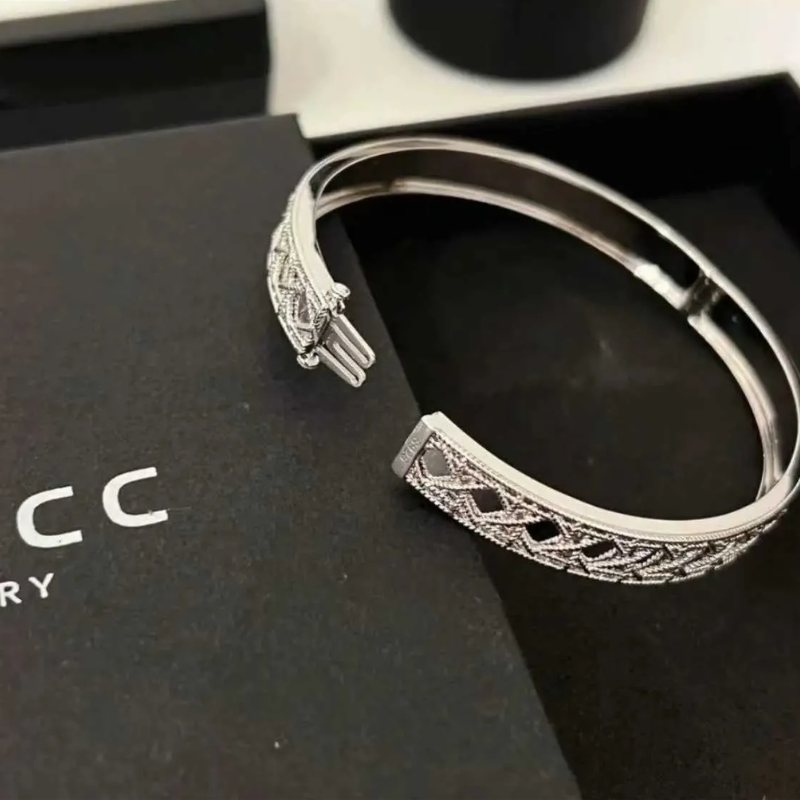Luxury Cross Lattice Bangle Bracelet | Vintage Openwork Hinged Bracelet for Women