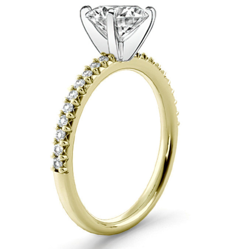 Round Brilliant Moissanite Shared-Prong Semi-Eternity Ring – 0.20ct
