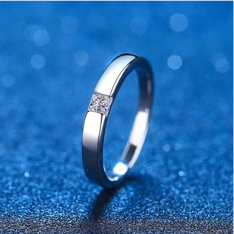 S925 Sterling Silver Moissanite Ring – Unisex Princess Cut 0.30ct Geometric Solitaire Ring
