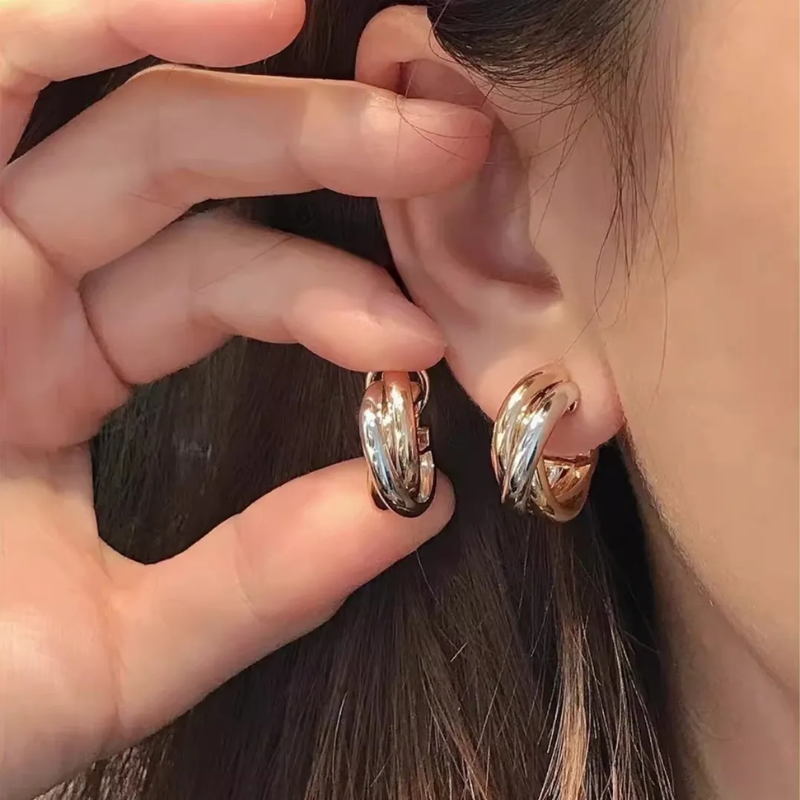 Three-Ring Interlocking Hoop Earrings | Tri-Tone & Cubic Zirconia Huggie Earrings for Women